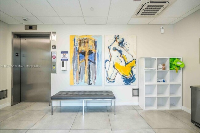 Photo - 8425 Crespi Blvd Unit 401