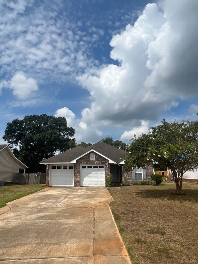 Building Photo - 36 County Rd 740