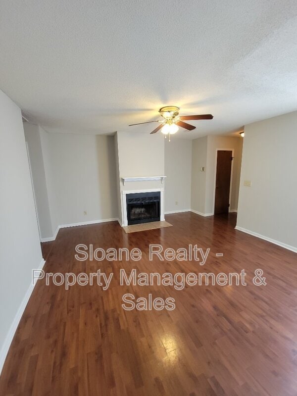 Photo - 212 Miami St