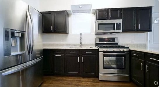 Building Photo - 2242 W Grand Ave Unit 1F Rental
