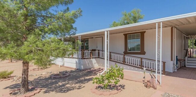 Photo - 8195 S Vandemoer Ln