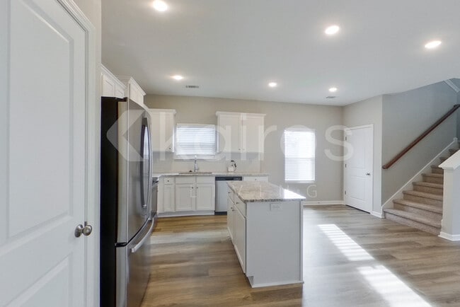 Photo - 7321 Foggy River Dr