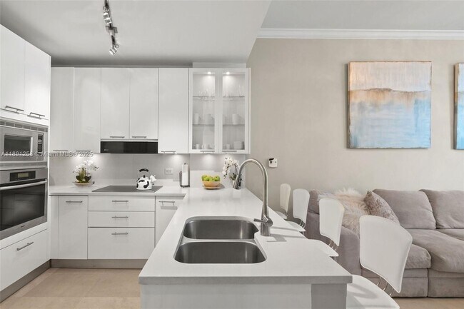 Photo - 6799 Collins Ave Unit 209