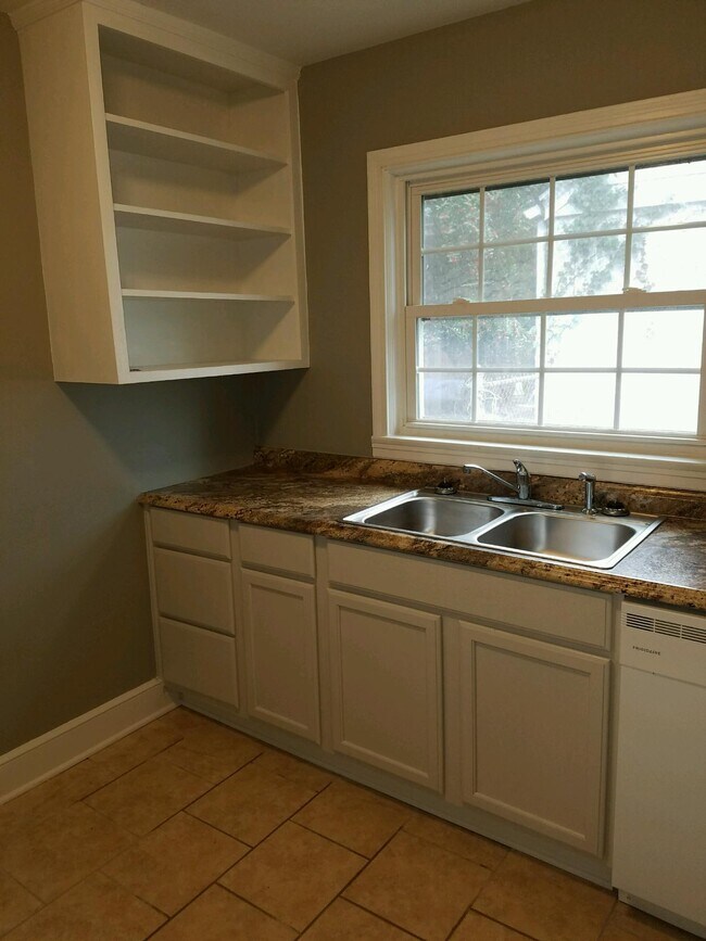 Photo - 3004 Peebles Dr