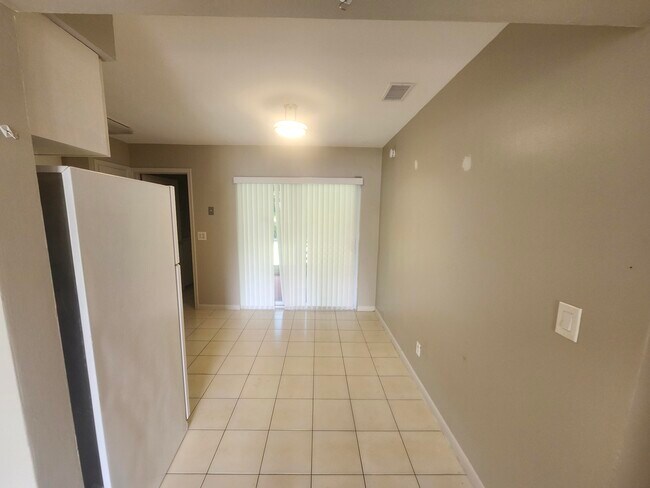 Photo - 4972 SW 93rd Ave