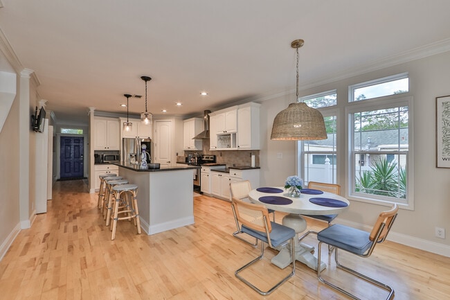 Photo - 4935 2nd Ave N