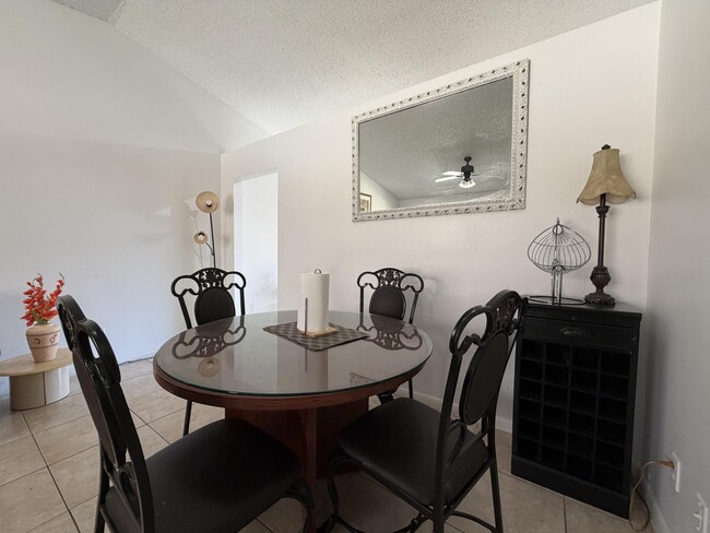 Photo - 1104 Goldenrod Rd