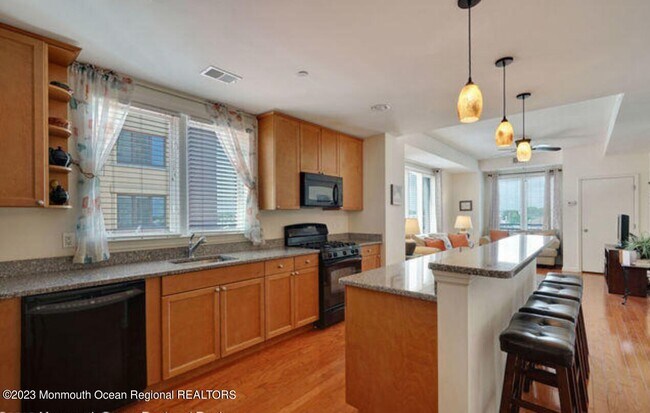 1501 Ocean Ave N Unit 2413