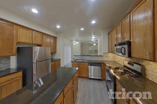 Photo - 7147 Silverwind Cir