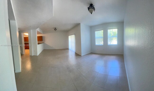 Photo - 11202 NW 83rd St Unit 221