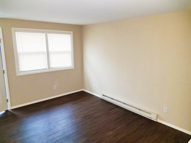 Photo - Taylor Crossing