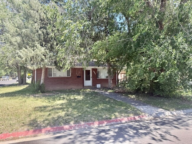Photo - 1700 Whedbee St