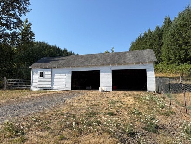 Photo - 42116 Gilbert Ln