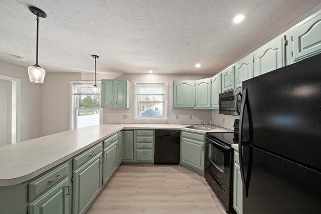 Photo - 44 Elm St Unit 2