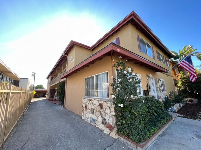 Photo - ERWIN Unit Apt#3