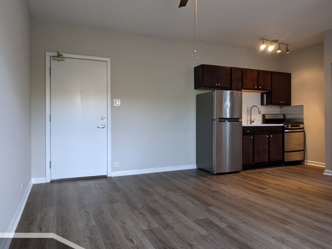 Photo - 1627 N Humboldt Blvd