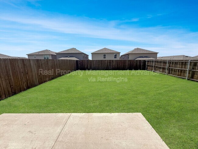 Photo - 846 Breakwater Dr