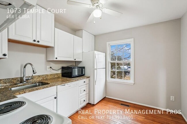 Photo - 1073 Temple Ct