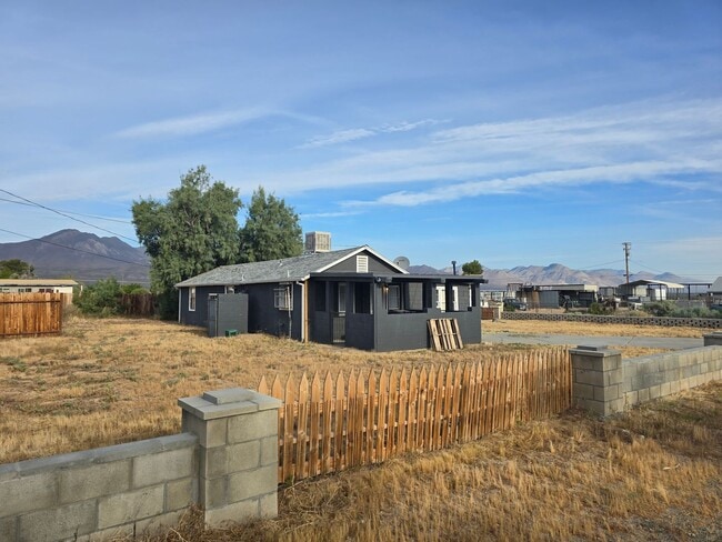 Photo - 6701 Mountain View Ave