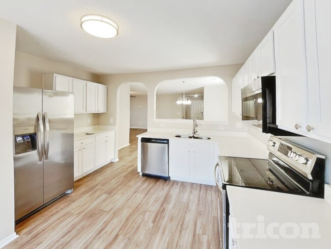 Photo - 933 Mailwood Dr