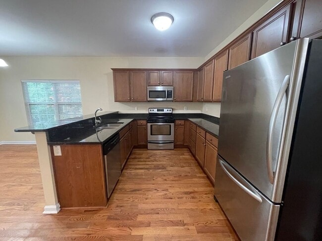Photo - COTTAGE STYLE 4 BED/4 BATH - AVAILABLE AUG...