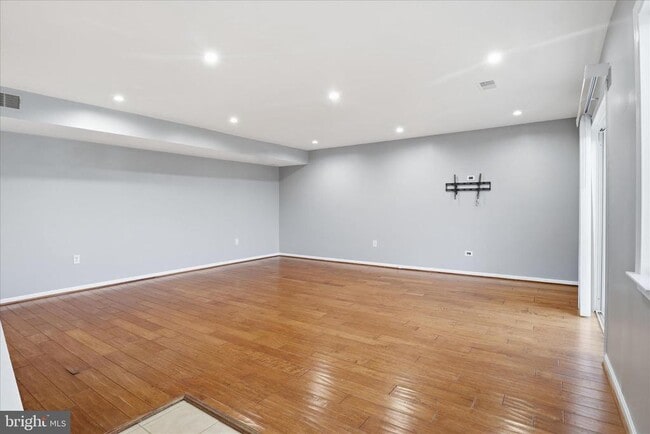 Photo - 4614 Conwell Dr