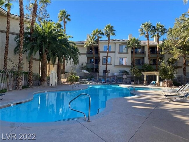 Photo - *Guard Gated @ Vistana- 1 Bedroom Condo!