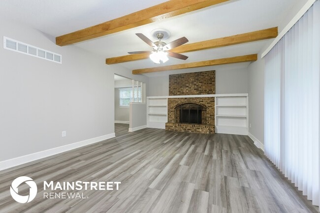 Photo - 501 SW Shamrock Pl