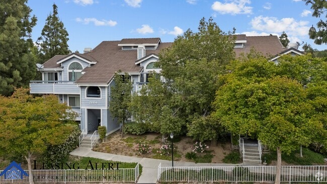 Building Photo - 26914 Rainbow Glen Dr Rental