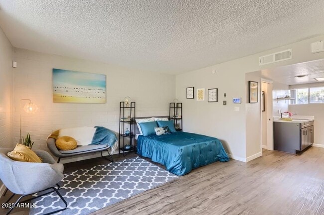 Photo - 1645 E Thomas Rd Unidad ST-C