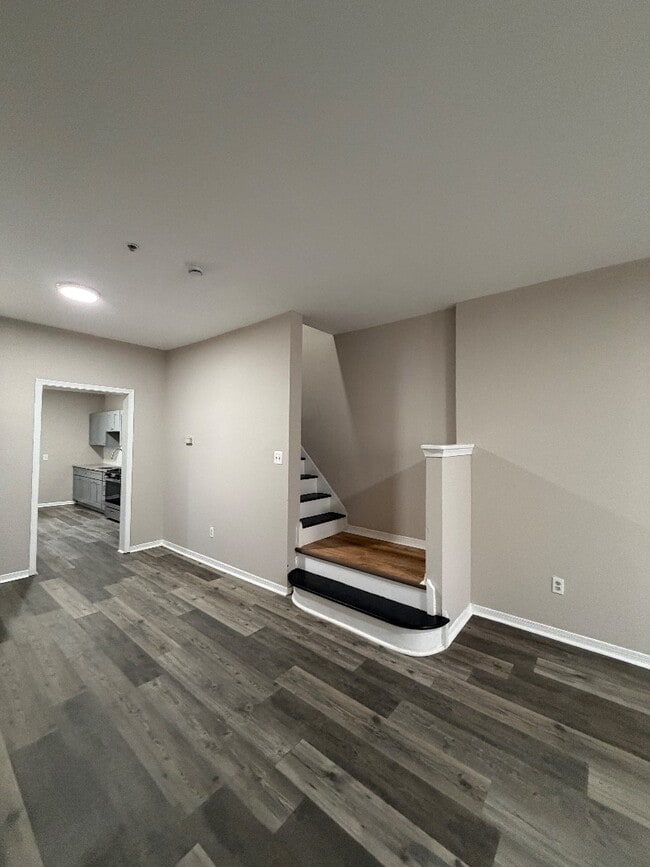 Photo - 424 Emerald St