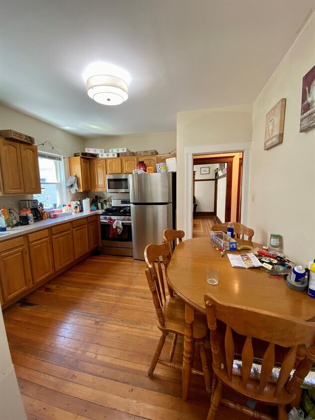 Photo - 270 Harvard St (Medford, MA)