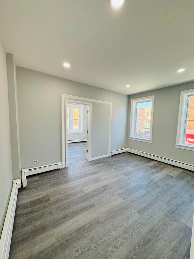 Photo - 265 Clinton Ave Unit 1