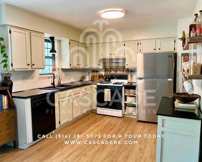 Photo - 1925 SE Flagstone Ct