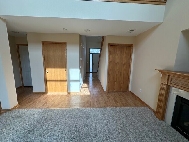 Photo - 2209 White Oak Dr