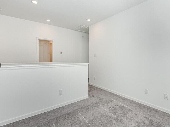 Photo - 530 Dry Fork Ln