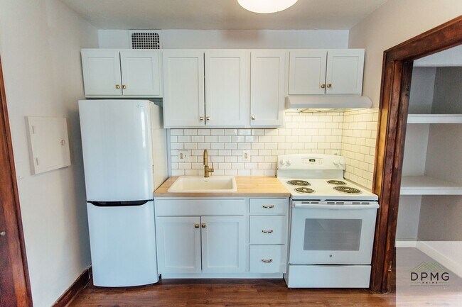 Photo - 117 S Hosmer St Unit 7