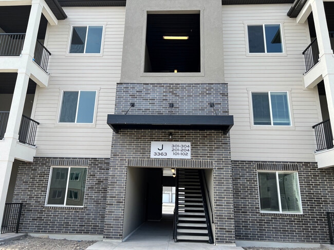 Building Photo - 3364 Hardman Way Rental