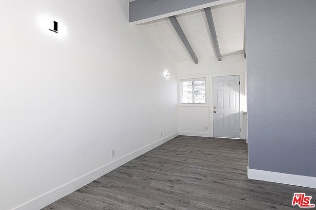 Photo - 11132 Montecito Dr