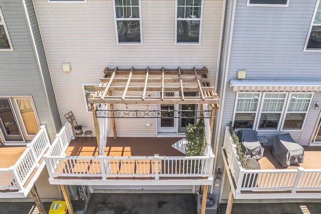 Photo - 1137 Red Hawk Way