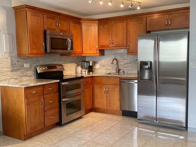 Photo - 2140 Kuhio Ave Unidad 501