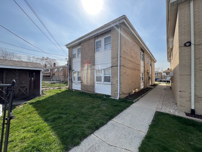 Photo - 5305 S 72nd Ct Unit 4