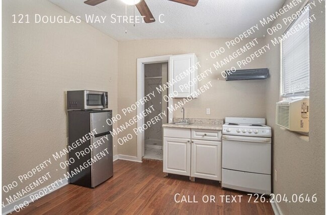 Photo - 121 Douglas Way St Unit C