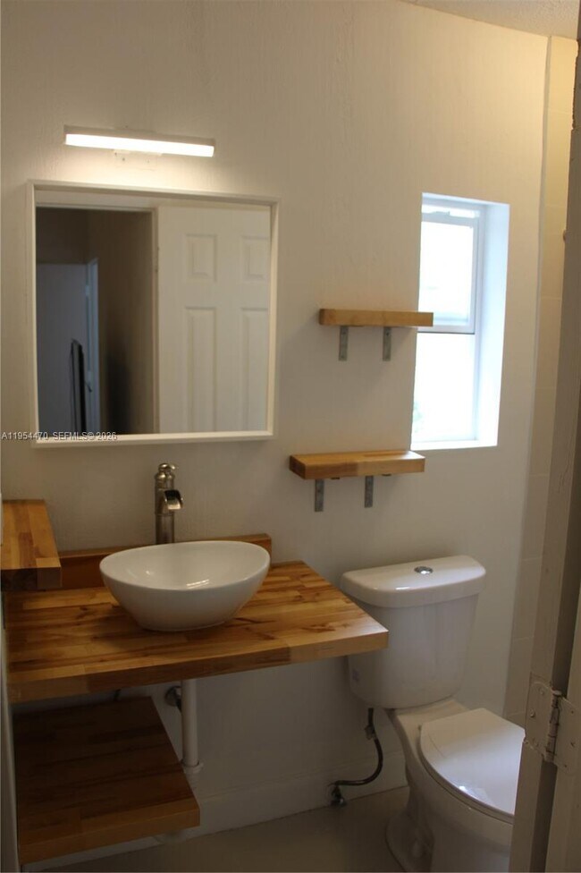 Photo - 225 NW 59th St