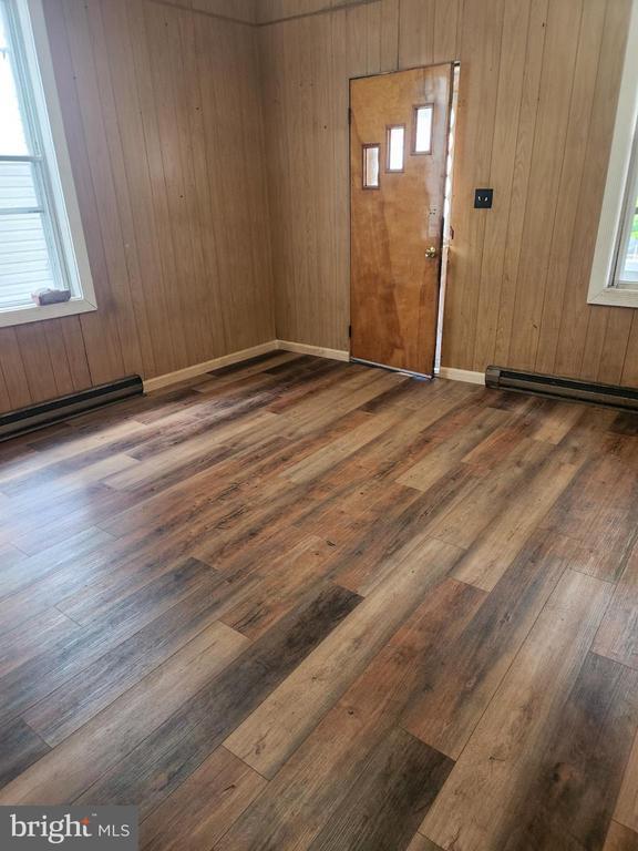 Photo - 248 W Fairview St