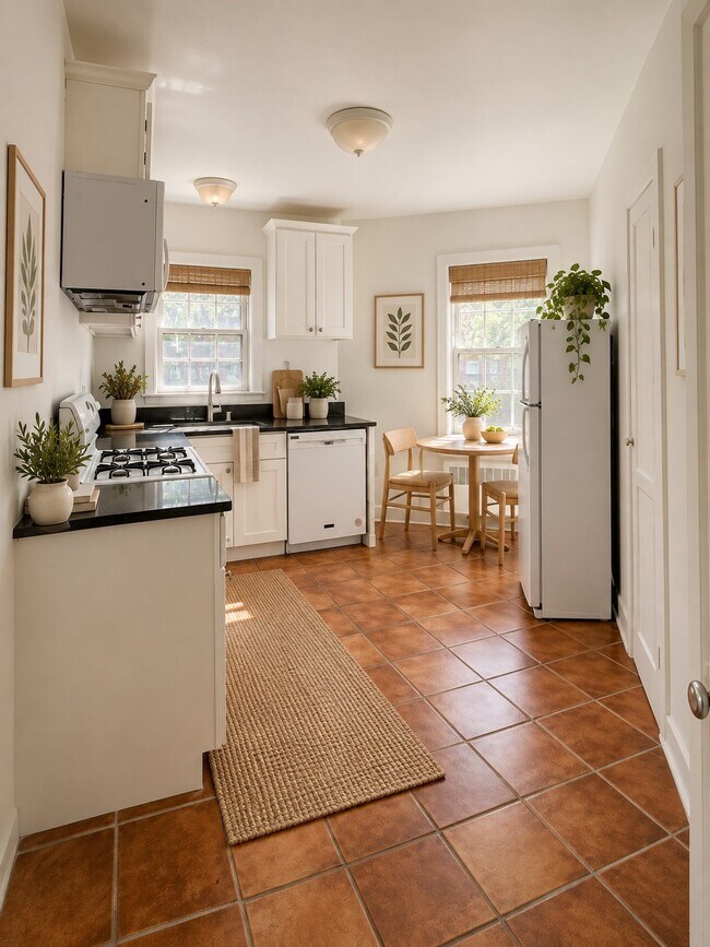 5 Garden Ct Unit 1