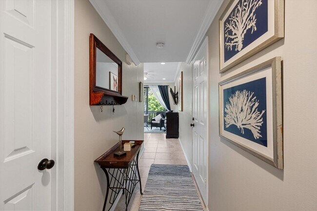 Photo - 11842 Pebblewood Dr Unit 201