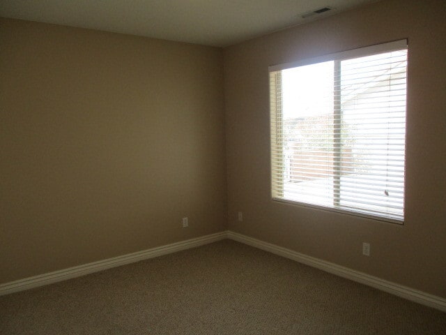 Photo - Move-In Discount - 3 Bedroom 2 bath in The Seasons