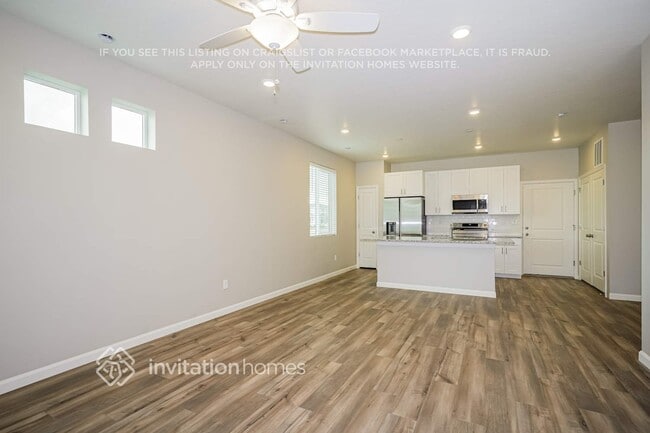 Photo - 238 Harker Creek St