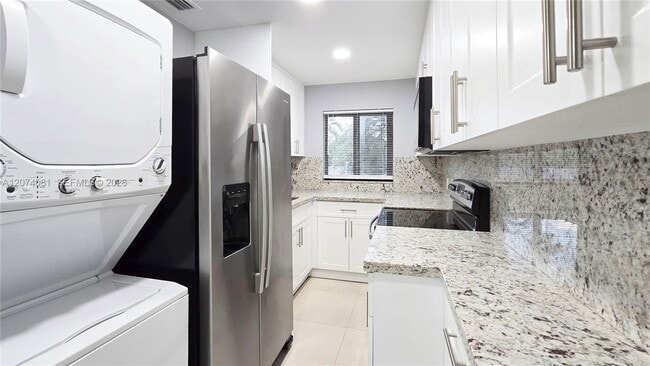 Building Photo - 50 W 28th St Unit 56